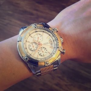 Guess watch Unisex Silver and rose gold